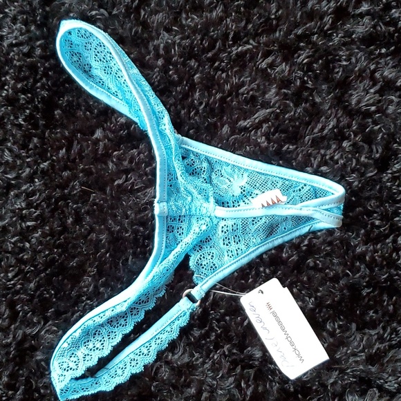 NWT Wicked Weasel thong panties. Size Large - Picture 3 of 6